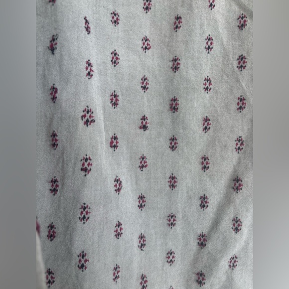 Kavu Men's Light Gray Patterned Button Down Shirt - Picture 3 of 4